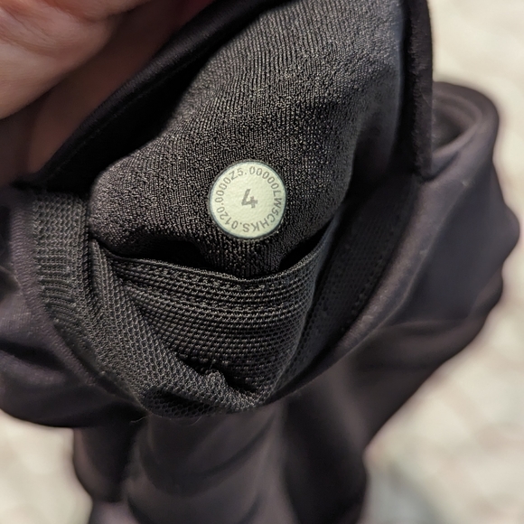 Lululemon leggings - Picture 5 of 6